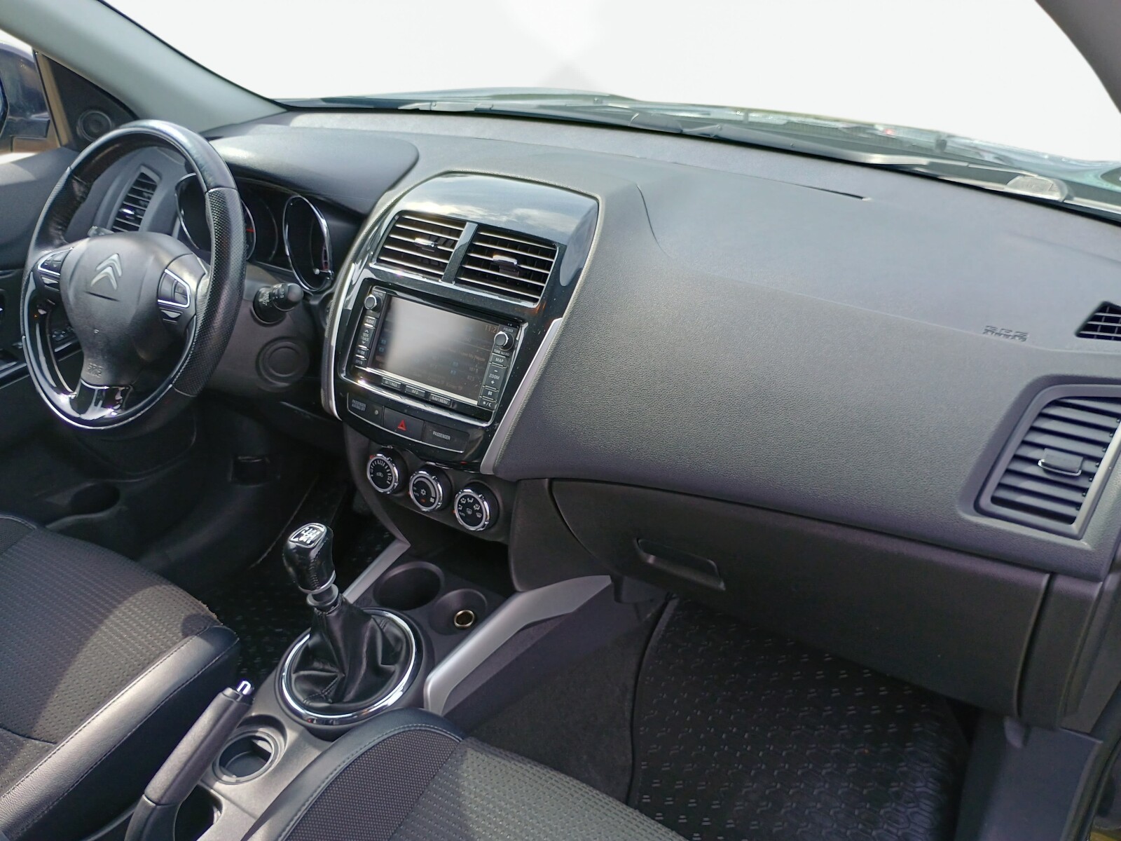 Citroën C4 Aircross - zdjęcie 15