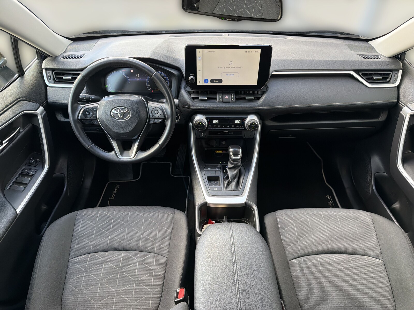 Toyota RAV 4 - zdjęcie 18