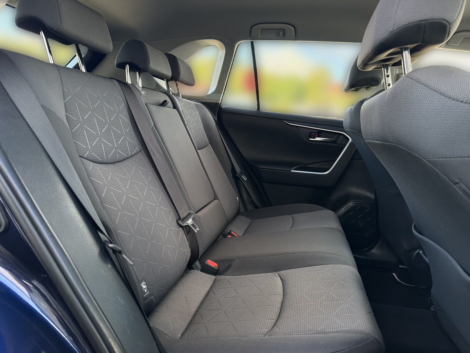 Toyota RAV 4 - zdjęcie 14