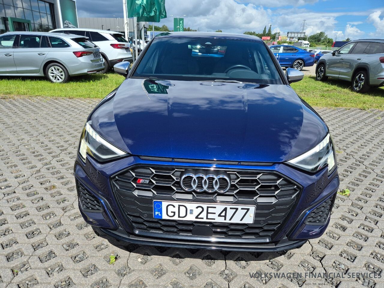 Audi S3 Limousine - zdjęcie 2