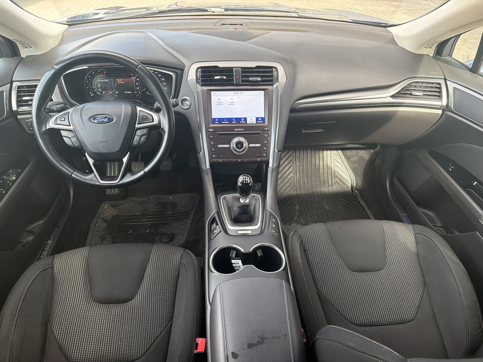 Ford Mondeo - zdjęcie 15