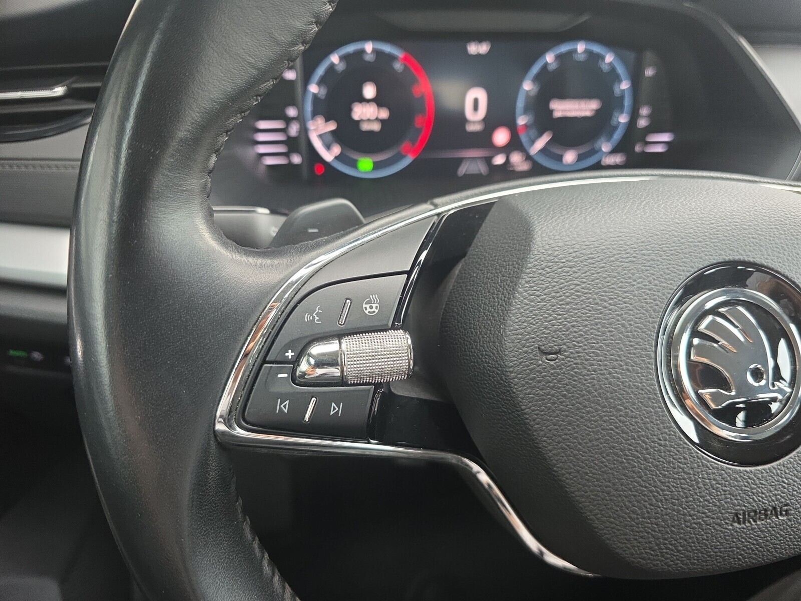 Škoda Octavia - zdjęcie 12