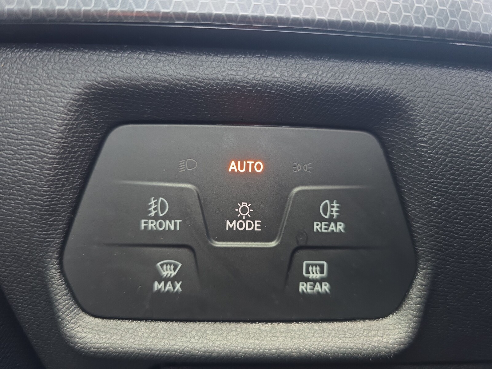 Seat Leon - zdjęcie 11