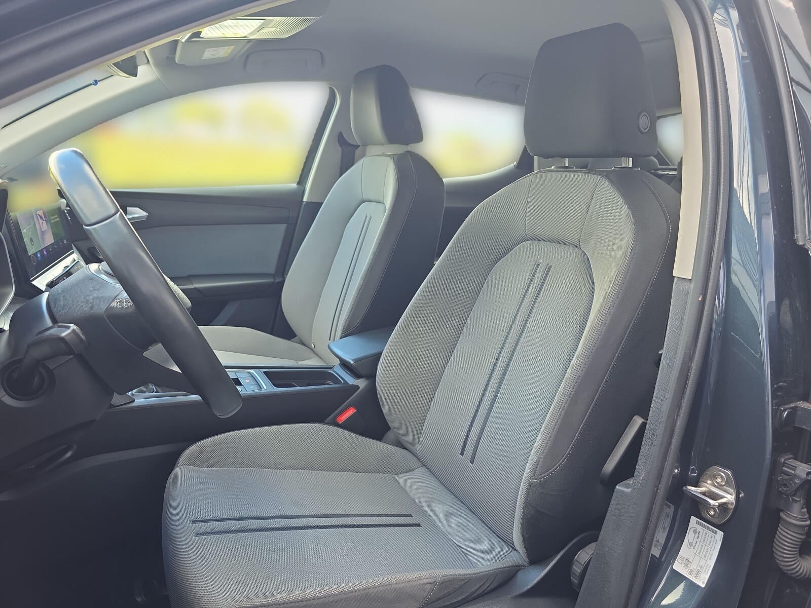 Seat Leon - zdjęcie 9