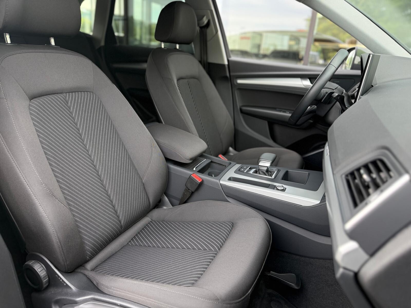 Audi Q5 - zdjęcie 21