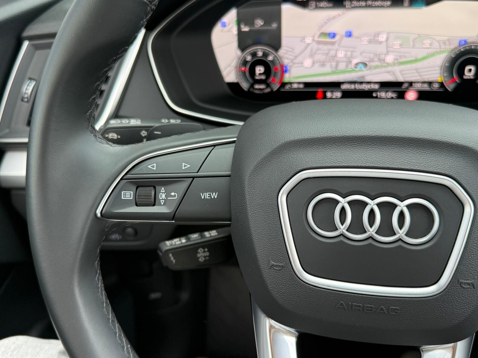 Audi Q5 - zdjęcie 25