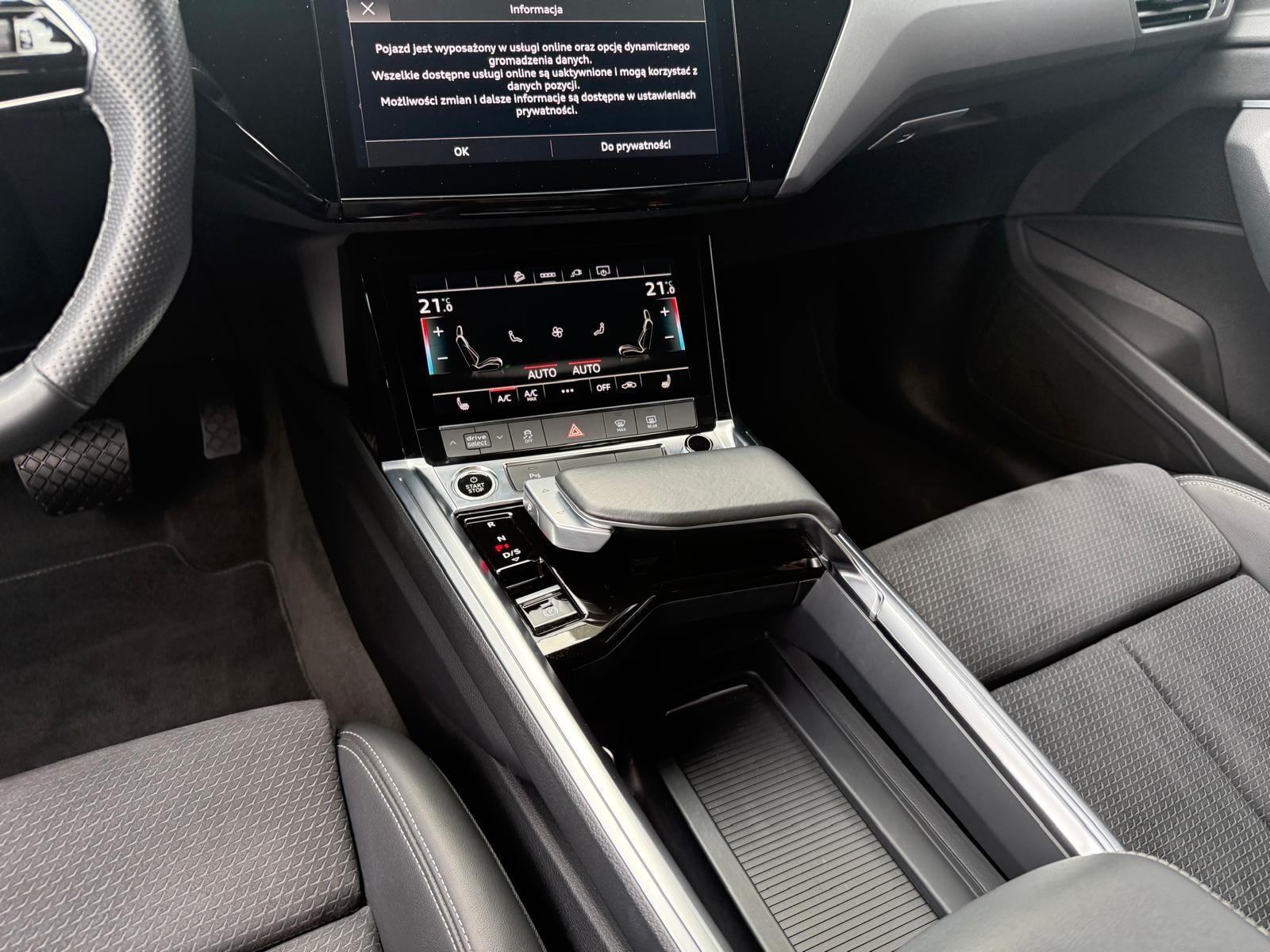 Audi e-tron Sportback - zdjęcie 22