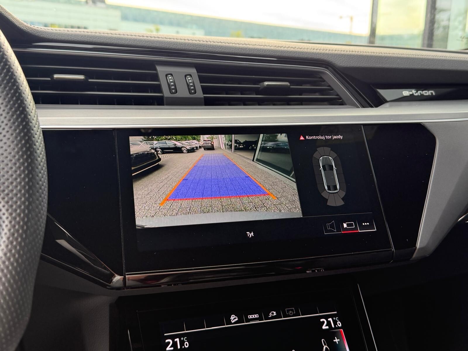 Audi e-tron Sportback - zdjęcie 27