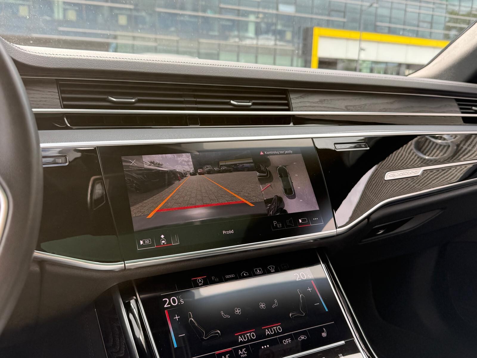 Audi A8 - zdjęcie 33