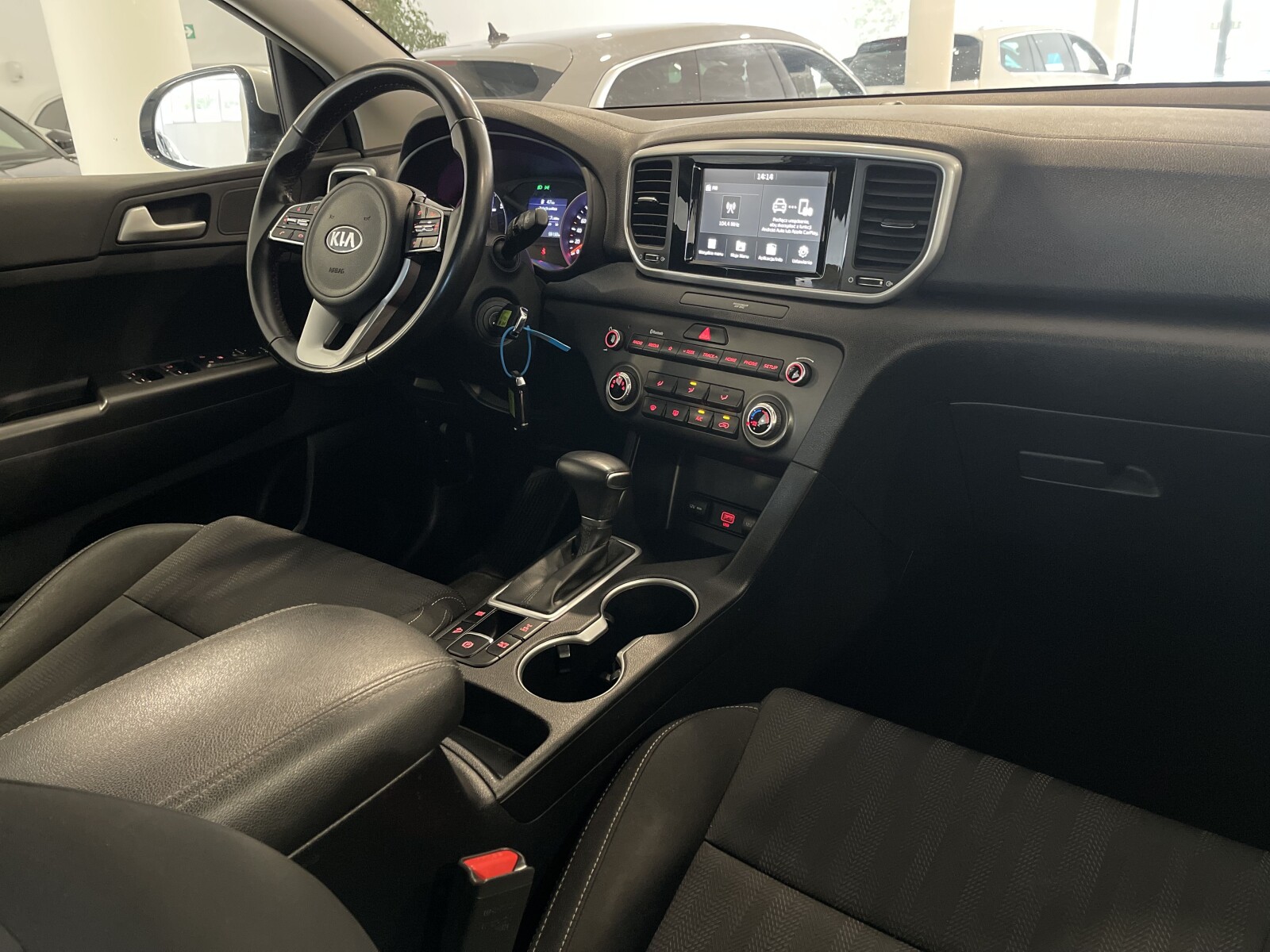Kia Sportage - zdjęcie 14