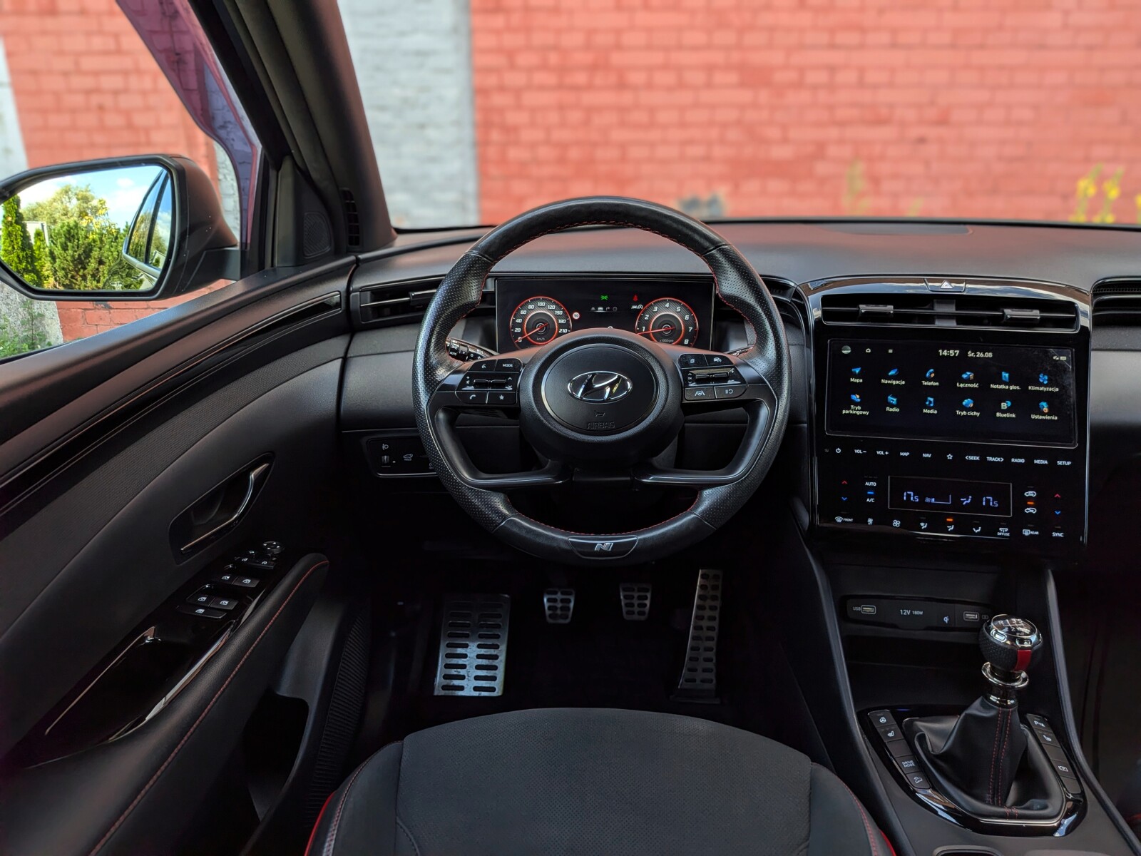 Hyundai Tucson - zdjęcie 17