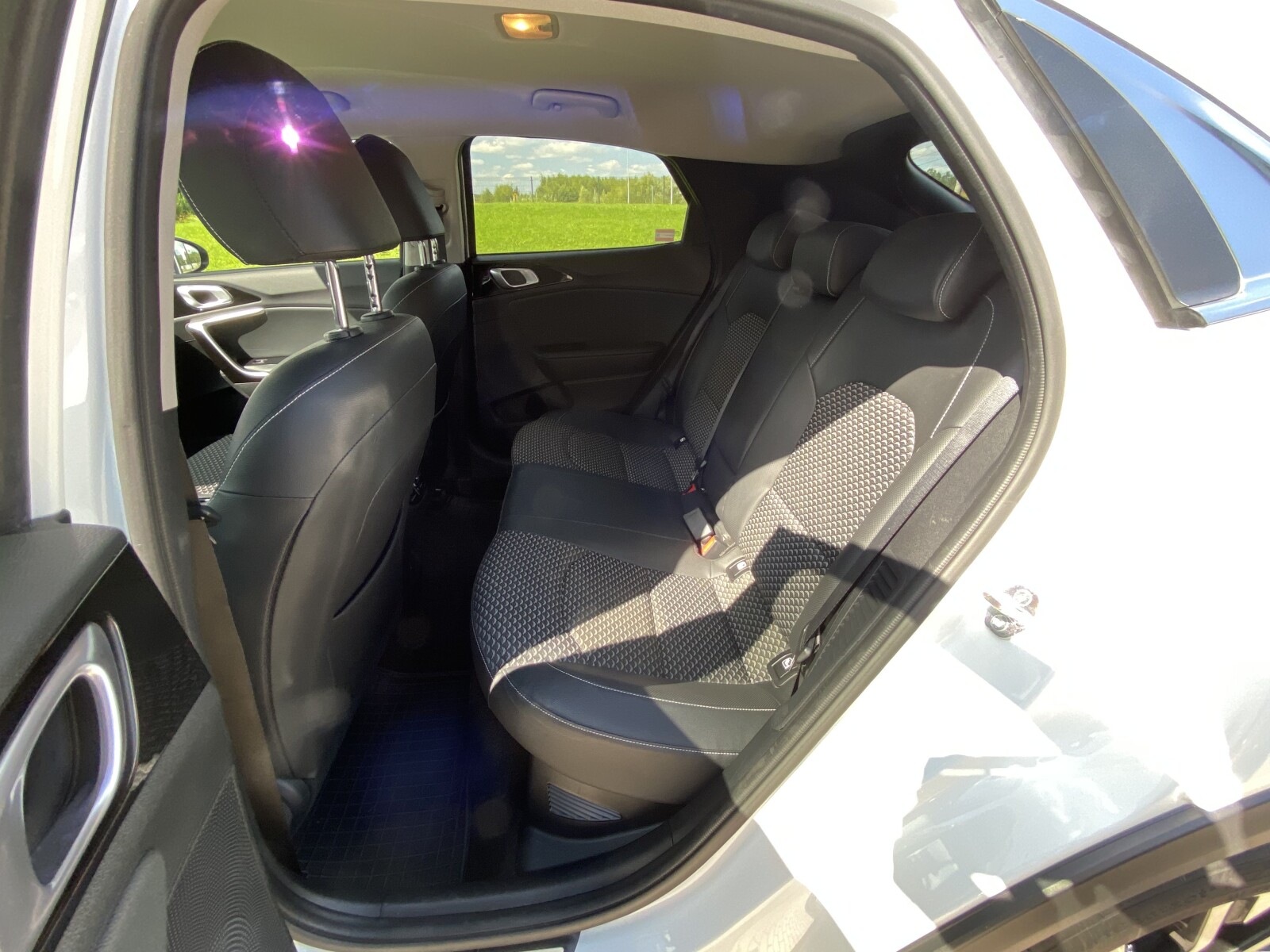 Kia XCeed - zdjęcie 11