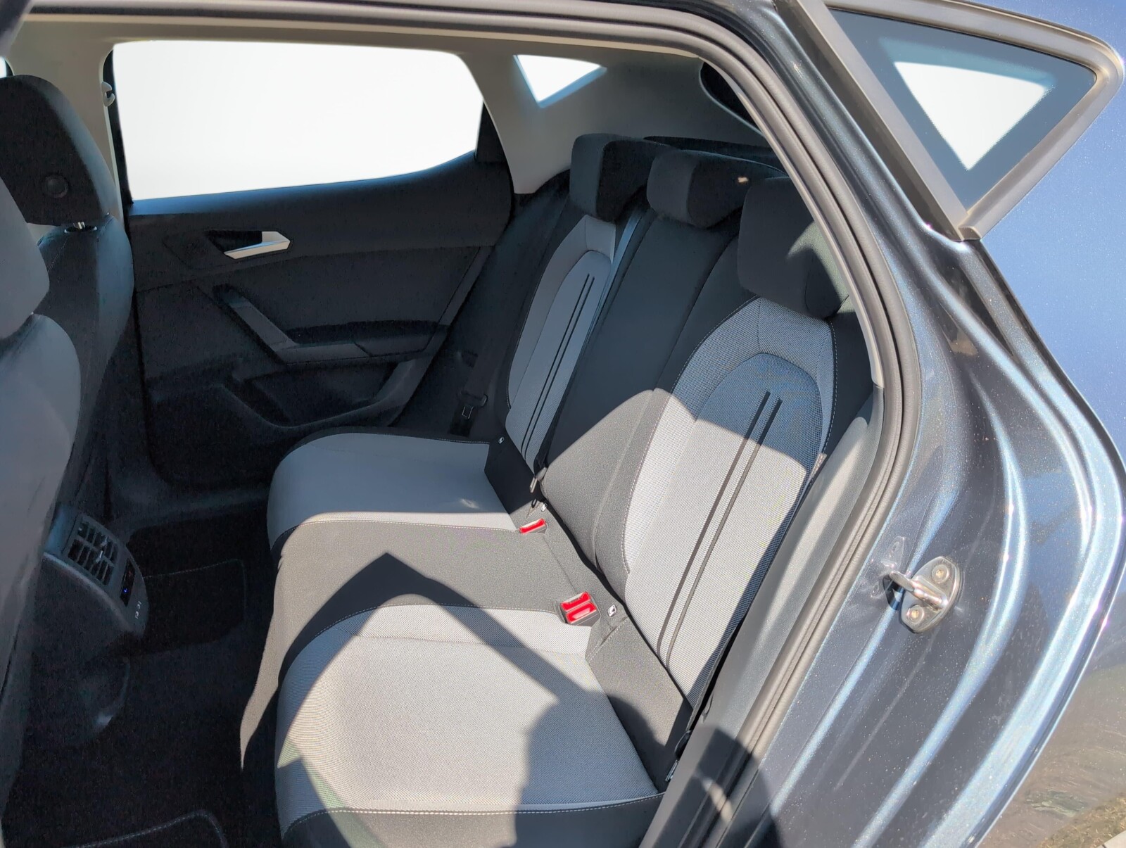 Seat Leon - zdjęcie 10