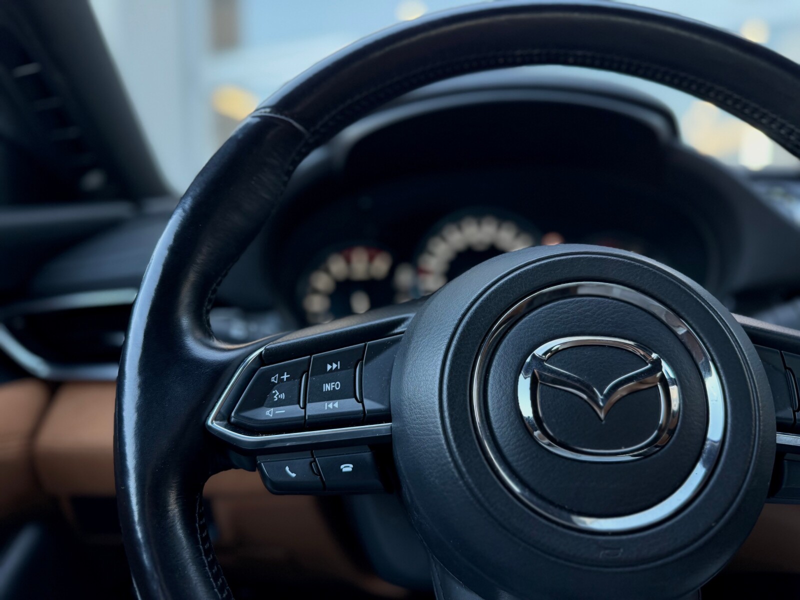Mazda 6 - zdjęcie 22