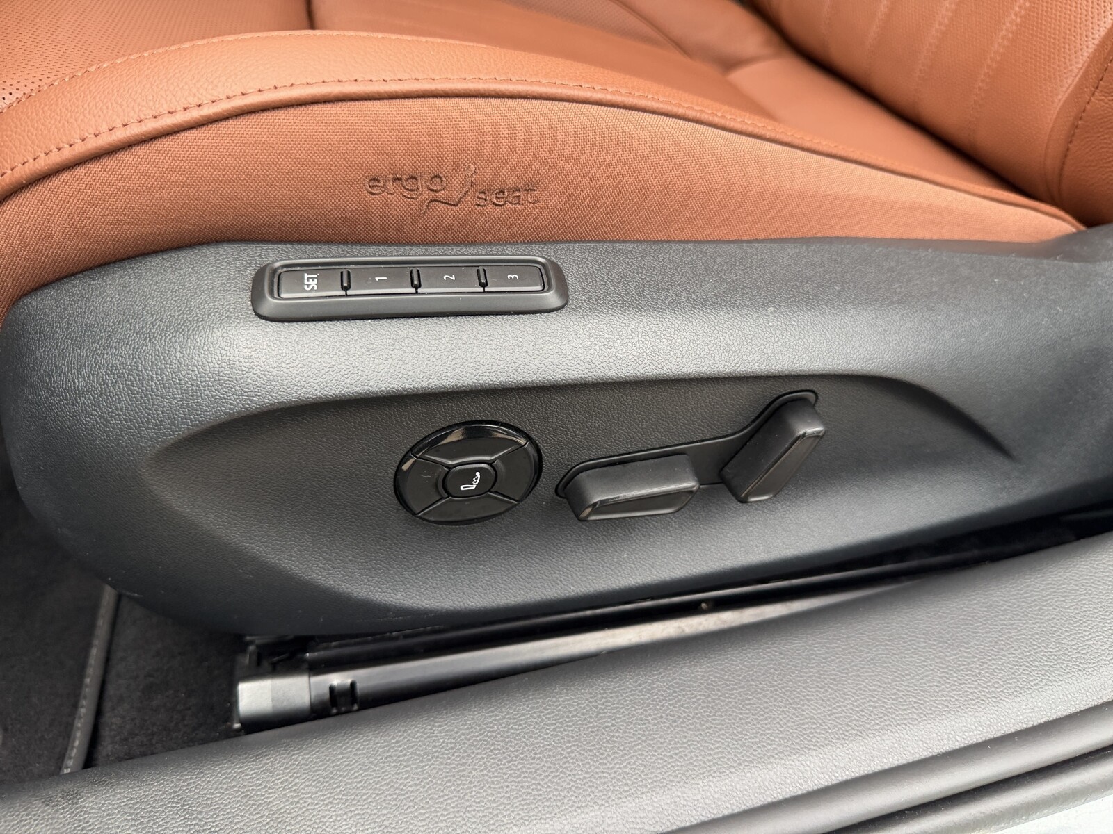Škoda Superb - zdjęcie 14