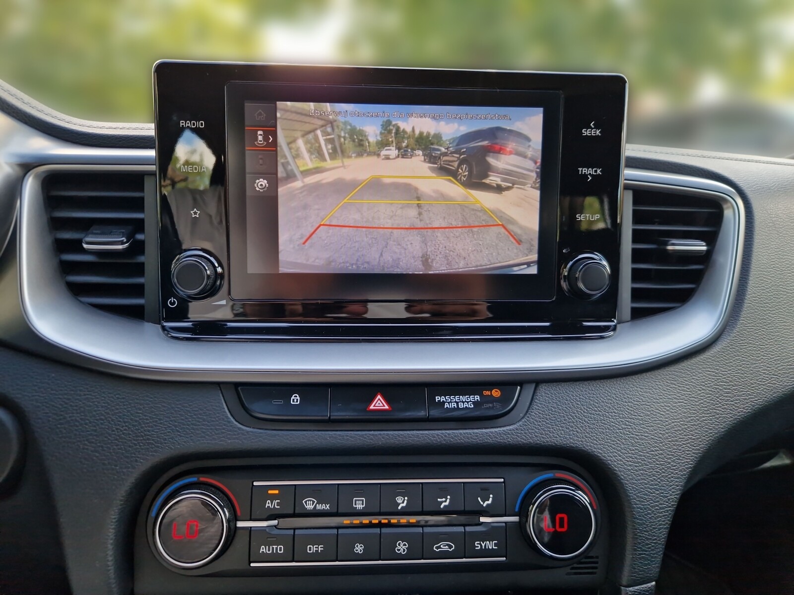 Kia Ceed - zdjęcie 18