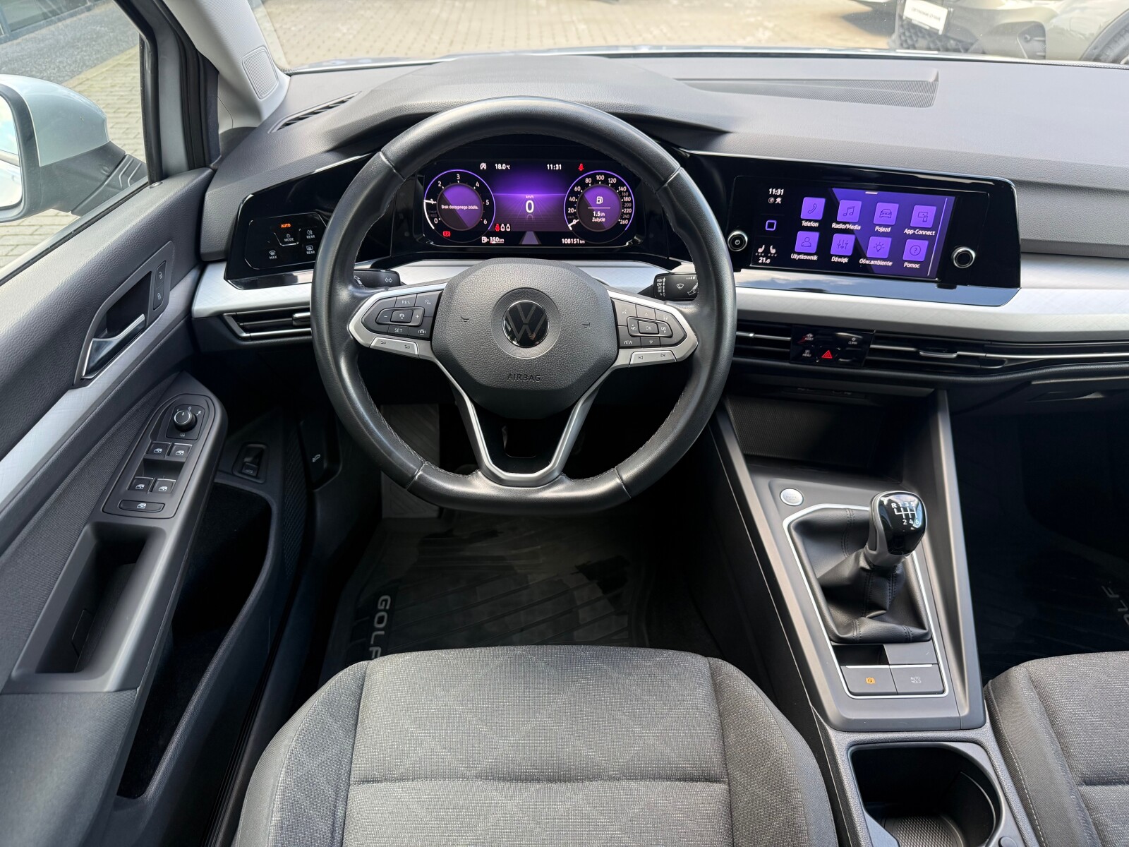 Volkswagen Golf - zdjęcie 10