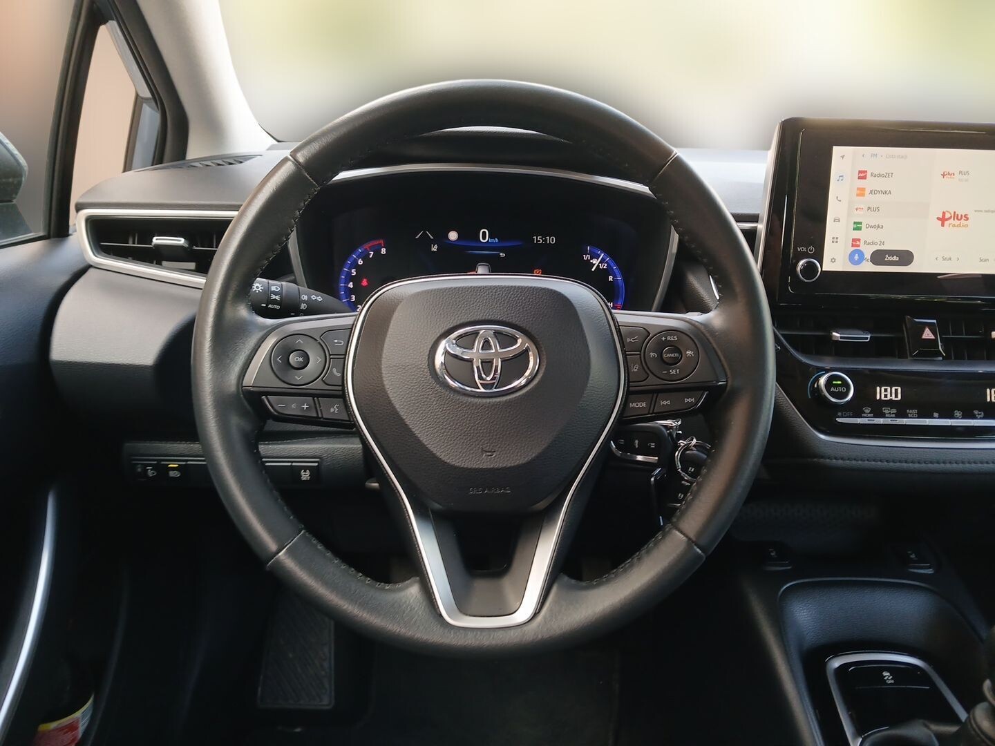 Toyota Corolla - zdjęcie 19