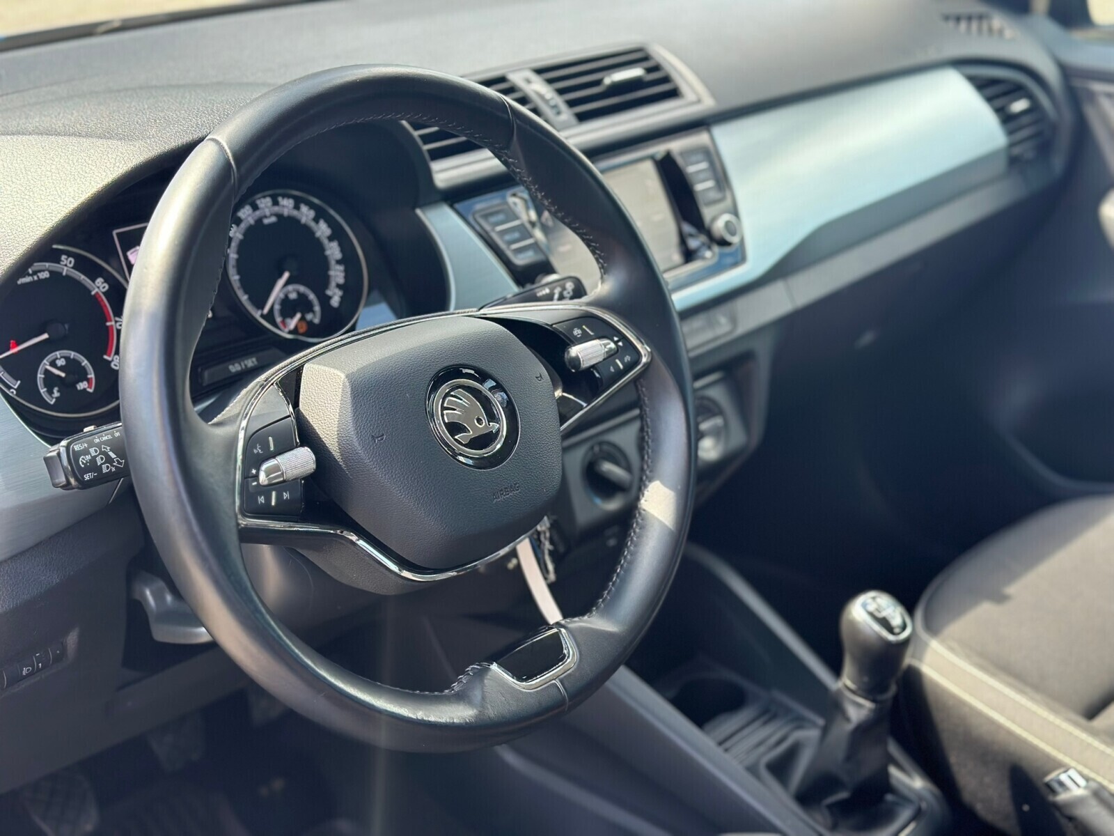 Škoda Fabia - zdjęcie 11