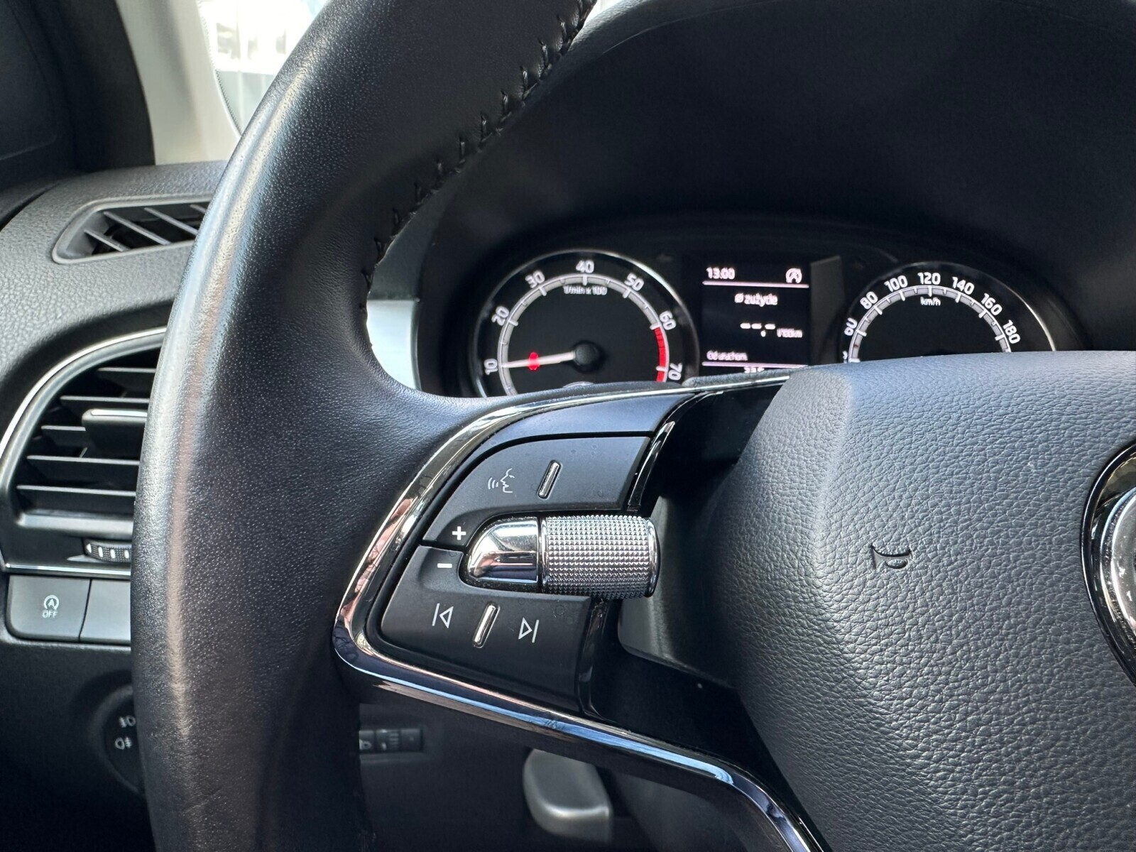 Škoda Fabia - zdjęcie 19