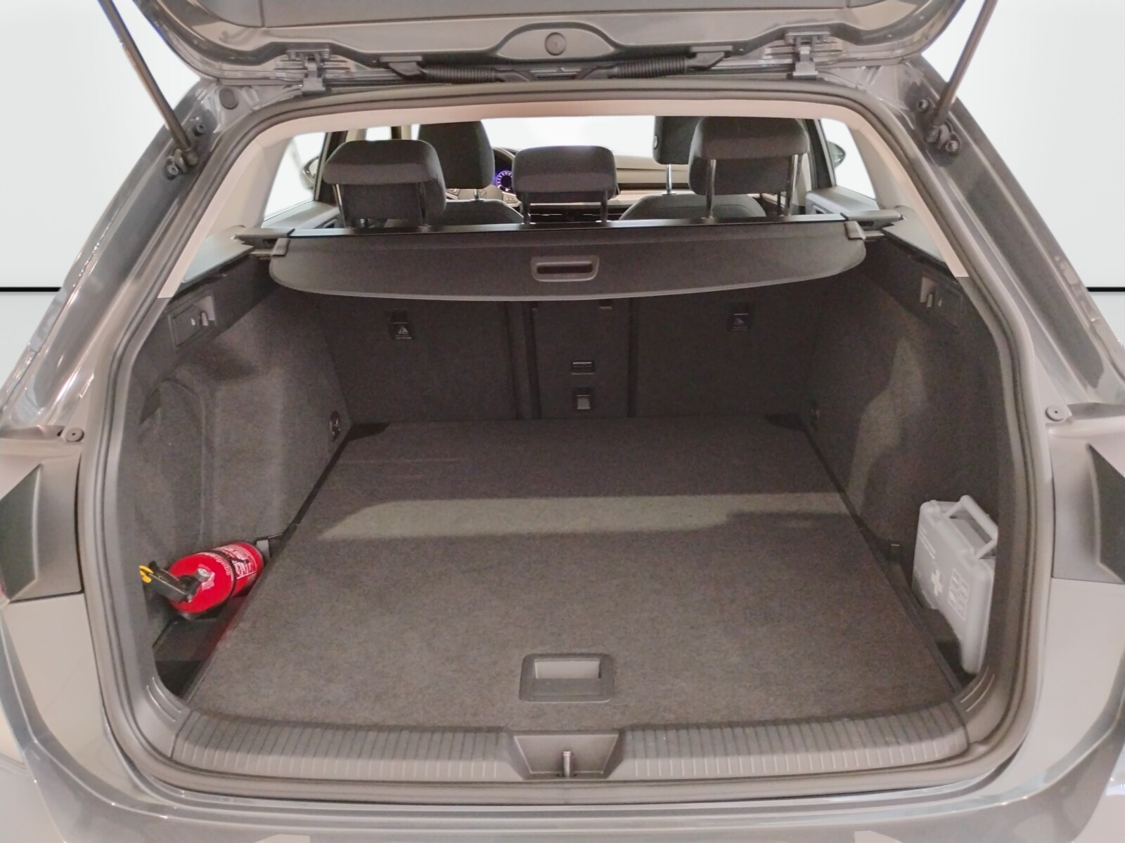 Volkswagen Golf Variant - zdjęcie 15