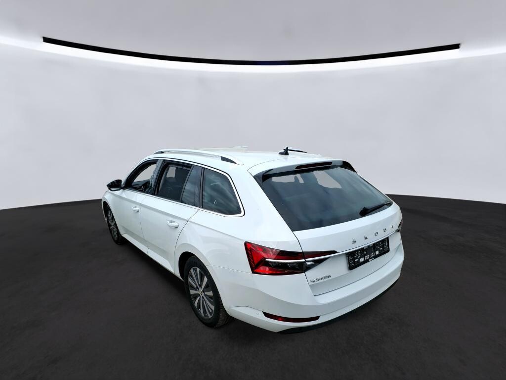Škoda Superb Combi - zdjęcie 3