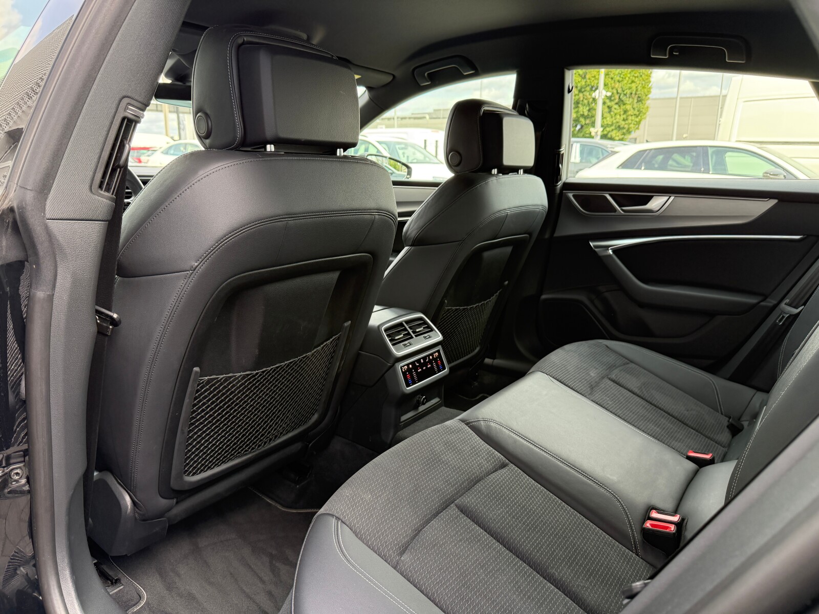 Audi A7 Sportback - zdjęcie 10