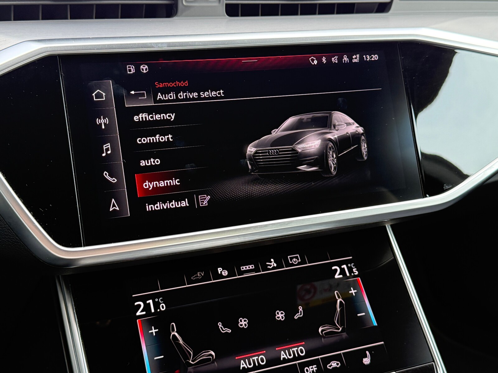 Audi A7 Sportback - zdjęcie 33