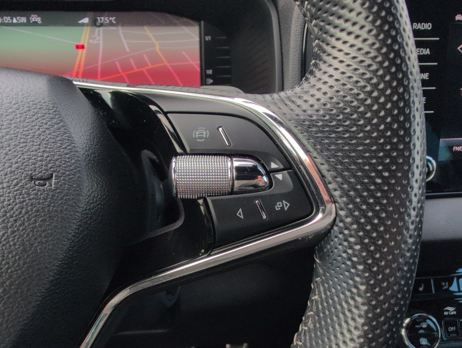 Škoda Karoq - zdjęcie 24