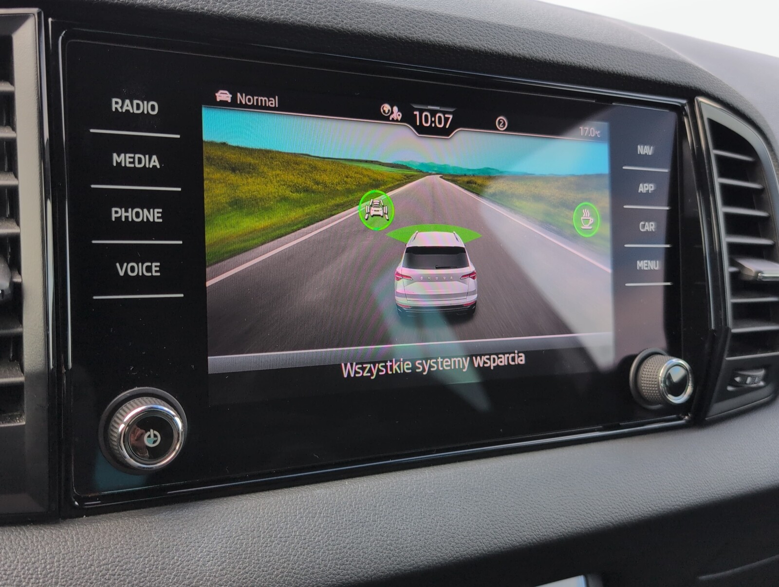 Škoda Karoq - zdjęcie 29