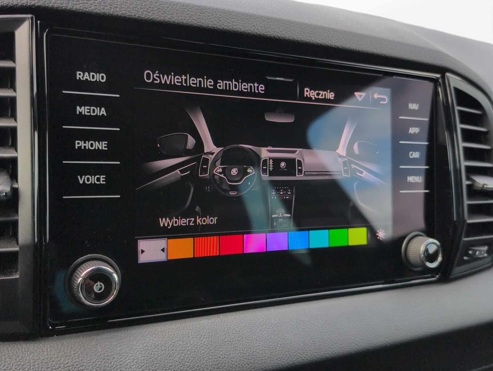 Škoda Karoq - zdjęcie 32