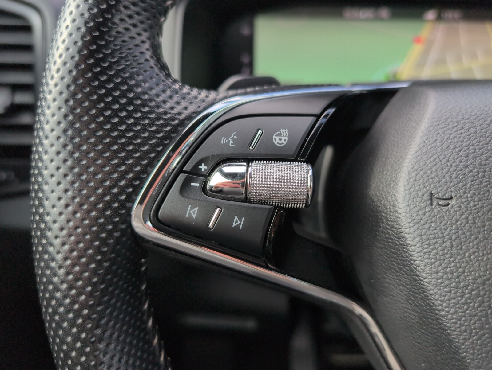 Škoda Karoq - zdjęcie 23