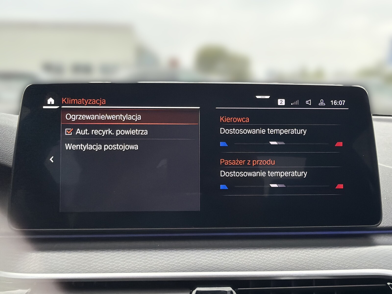 BMW 520 - zdjęcie 29