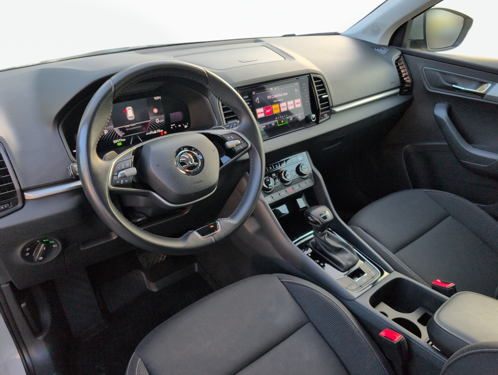 Škoda Karoq - zdjęcie 17