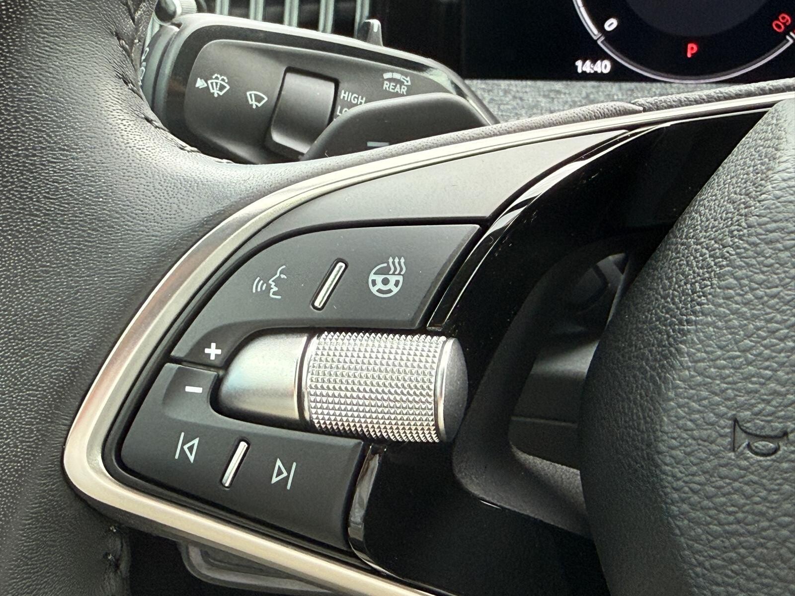 Škoda Superb - zdjęcie 15