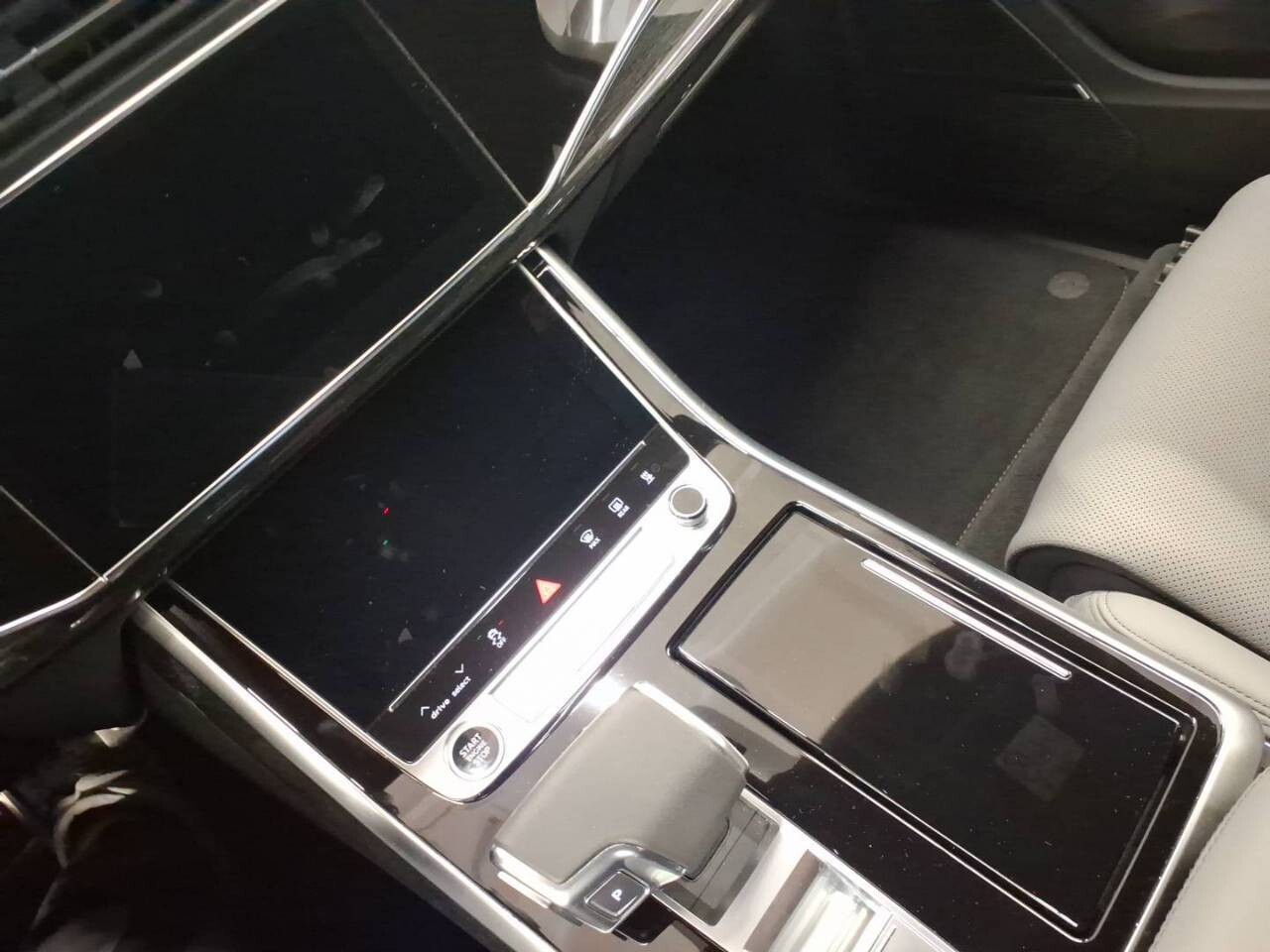Audi Q7 - zdjęcie 6