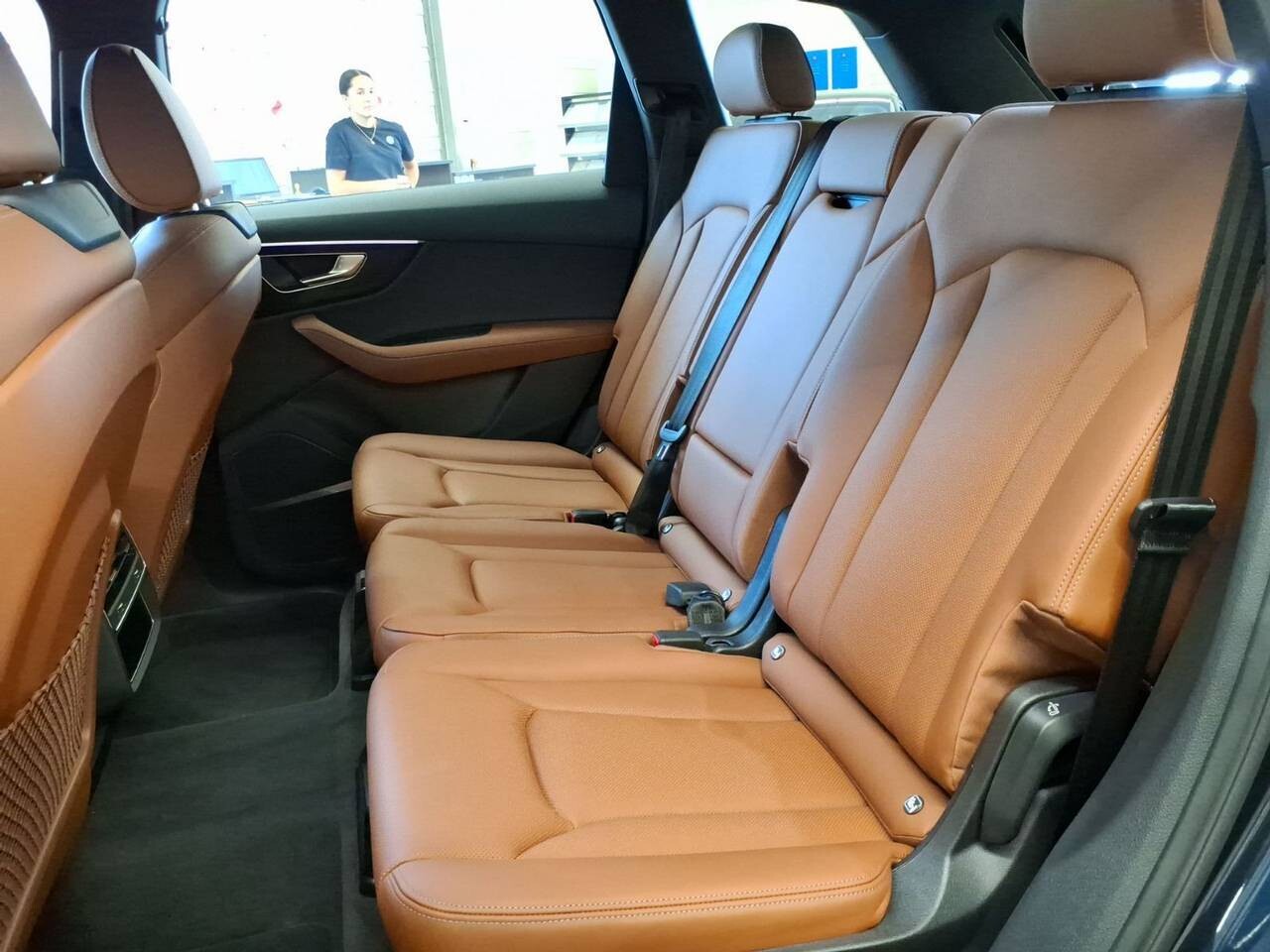 Audi Q7 - zdjęcie 11