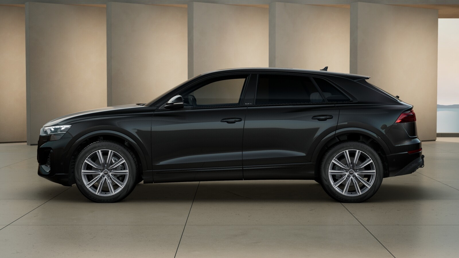 Audi Q8 - zdjęcie 4