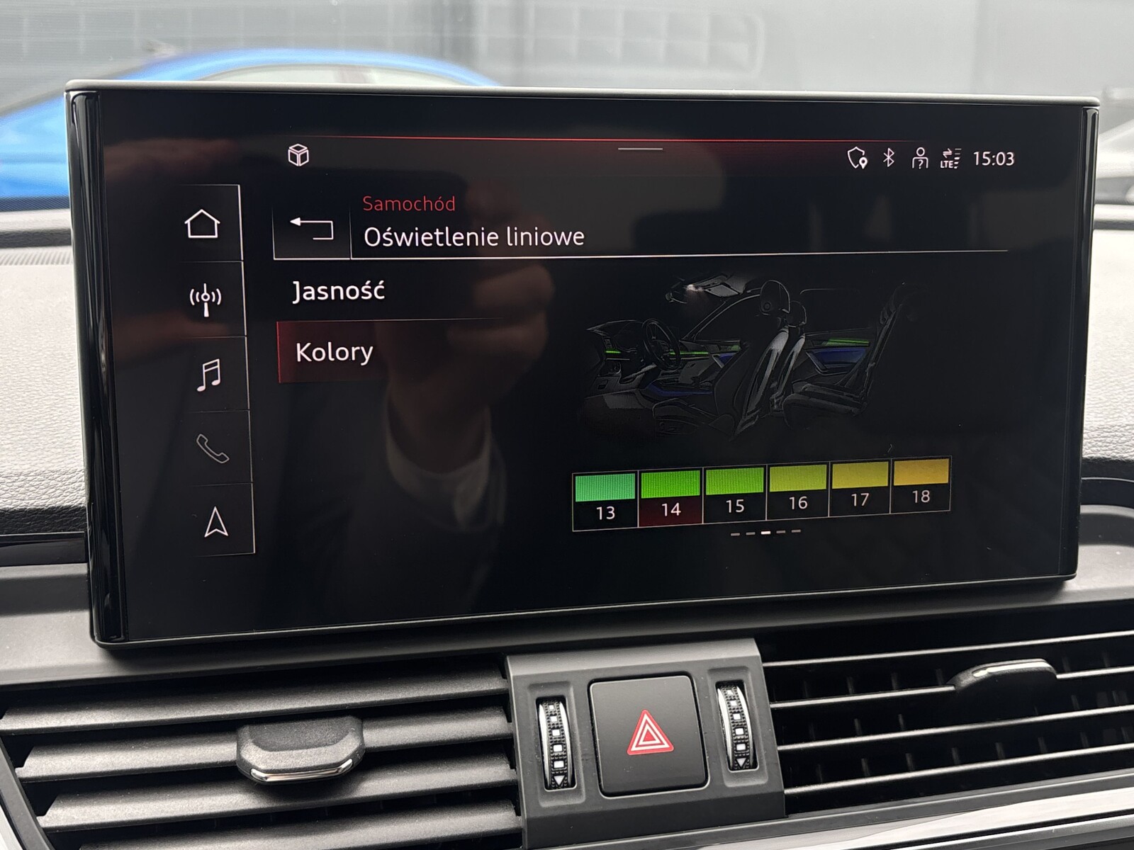 Audi Q5 Sportback - zdjęcie 21