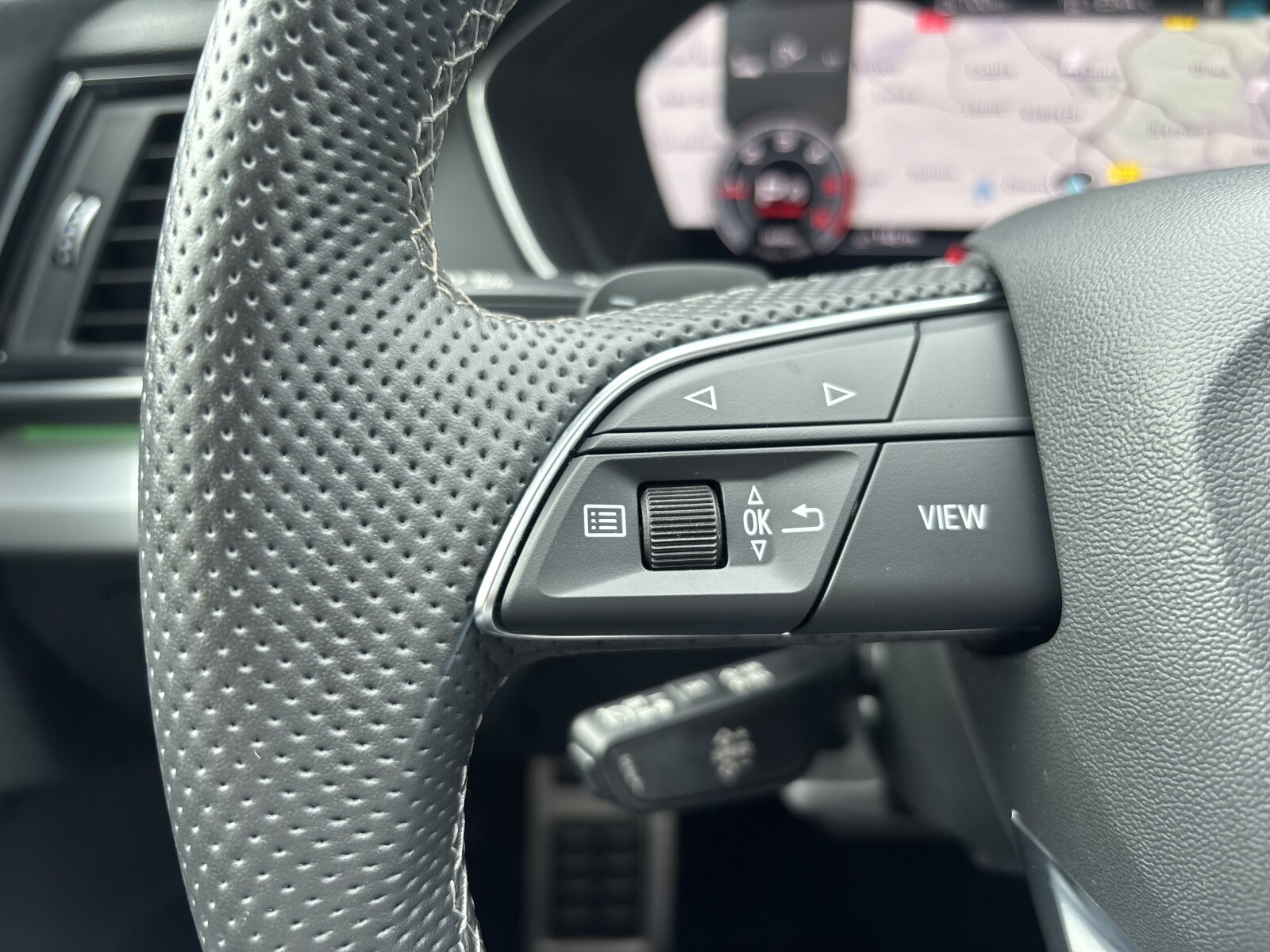Audi Q5 Sportback - zdjęcie 12