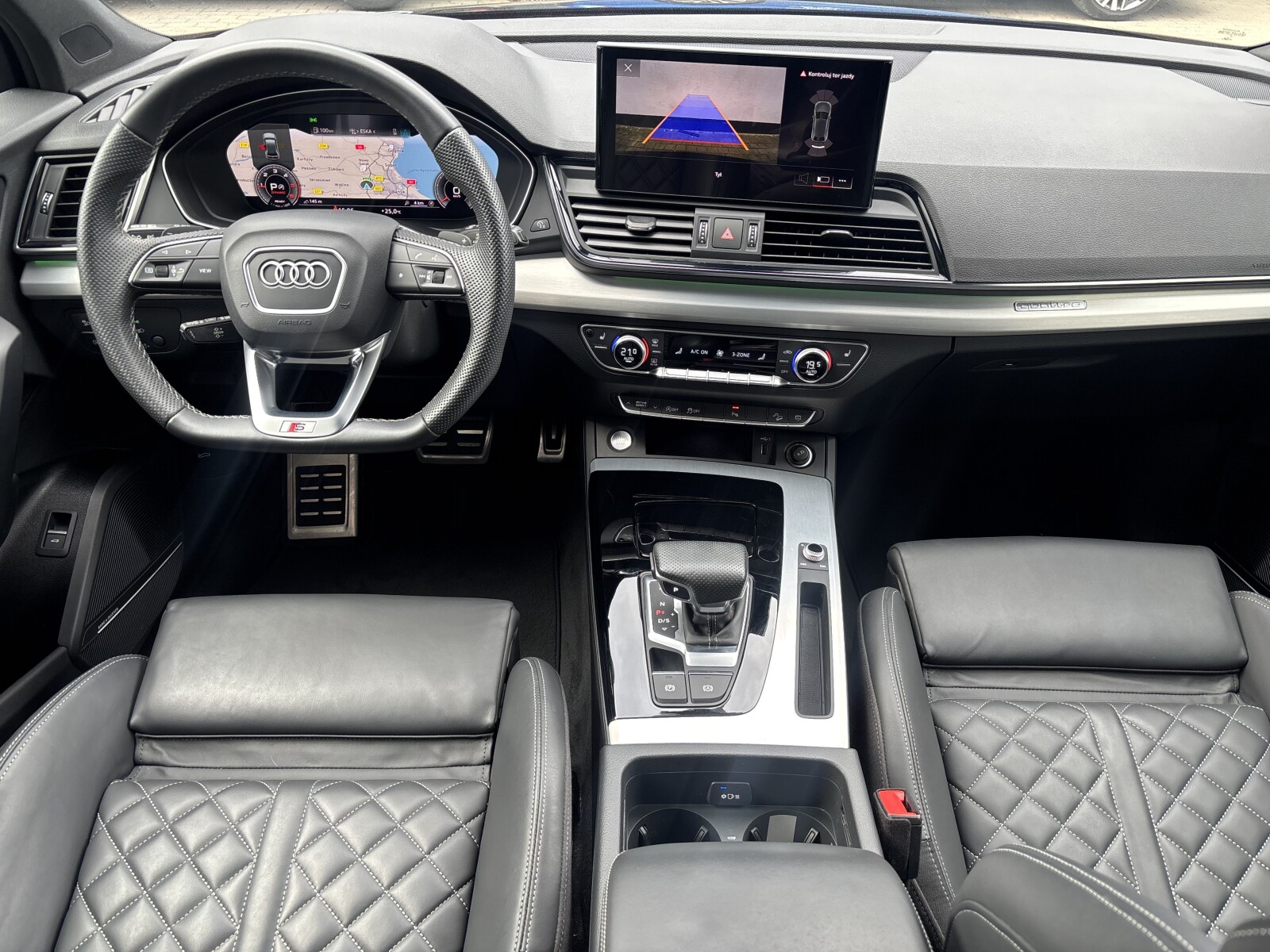 Audi Q5 Sportback - zdjęcie 9