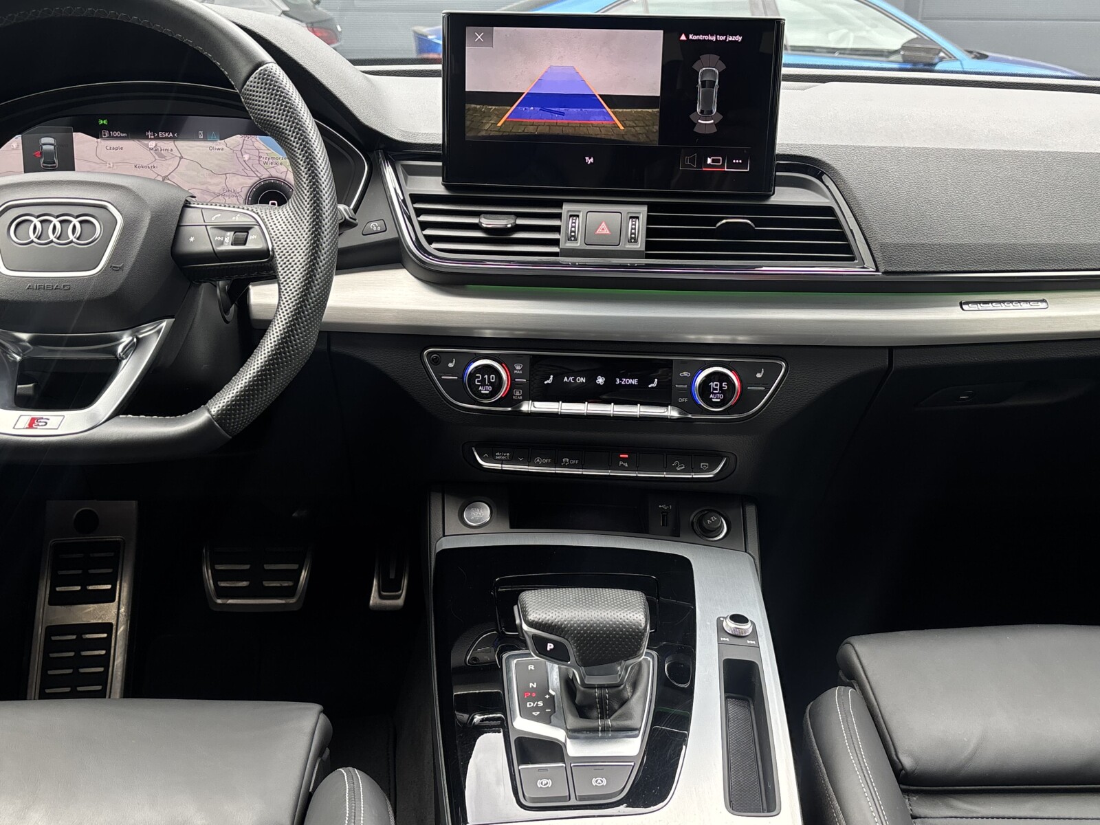 Audi Q5 Sportback - zdjęcie 11