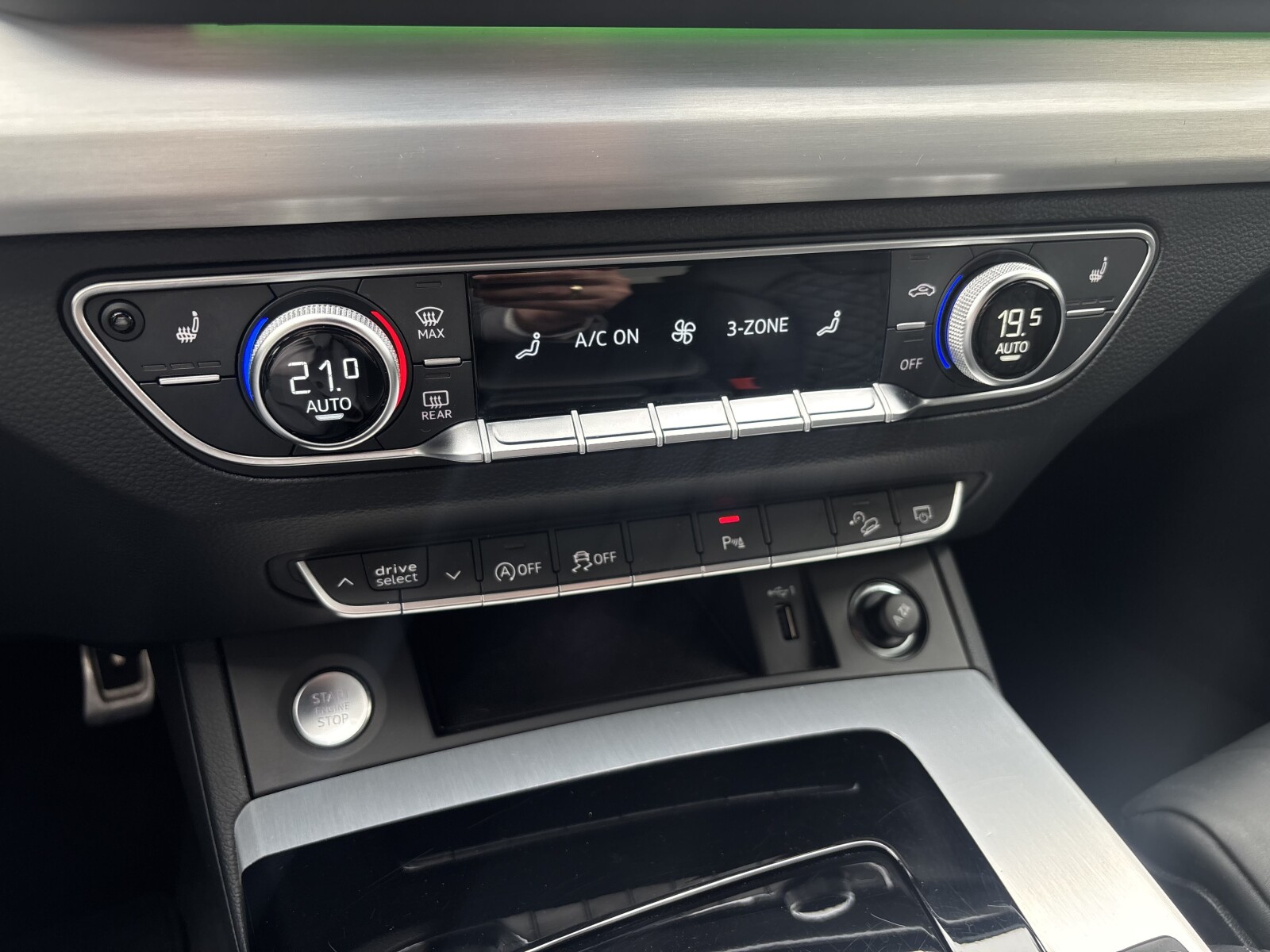Audi Q5 Sportback - zdjęcie 19