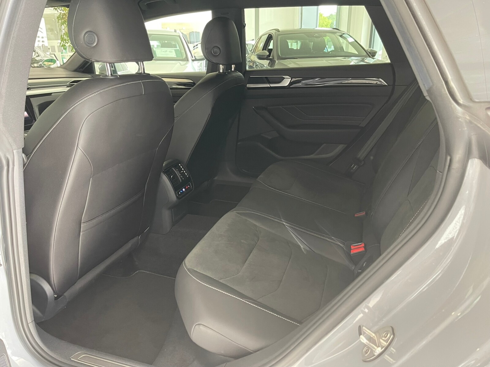 Volkswagen Arteon Shooting Brake - zdjęcie 10