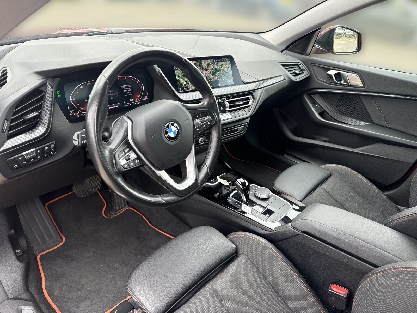 BMW 218 - zdjęcie 9
