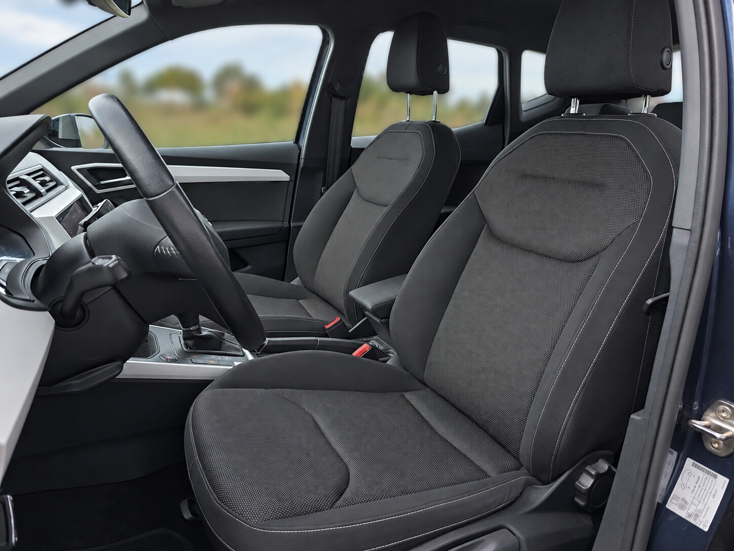 Seat Arona - zdjęcie 11