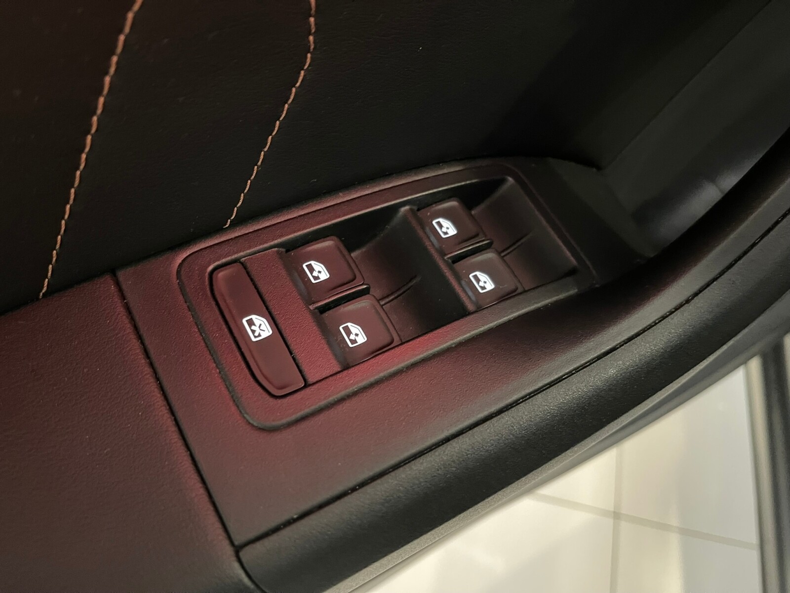 Cupra Ateca - zdjęcie 29