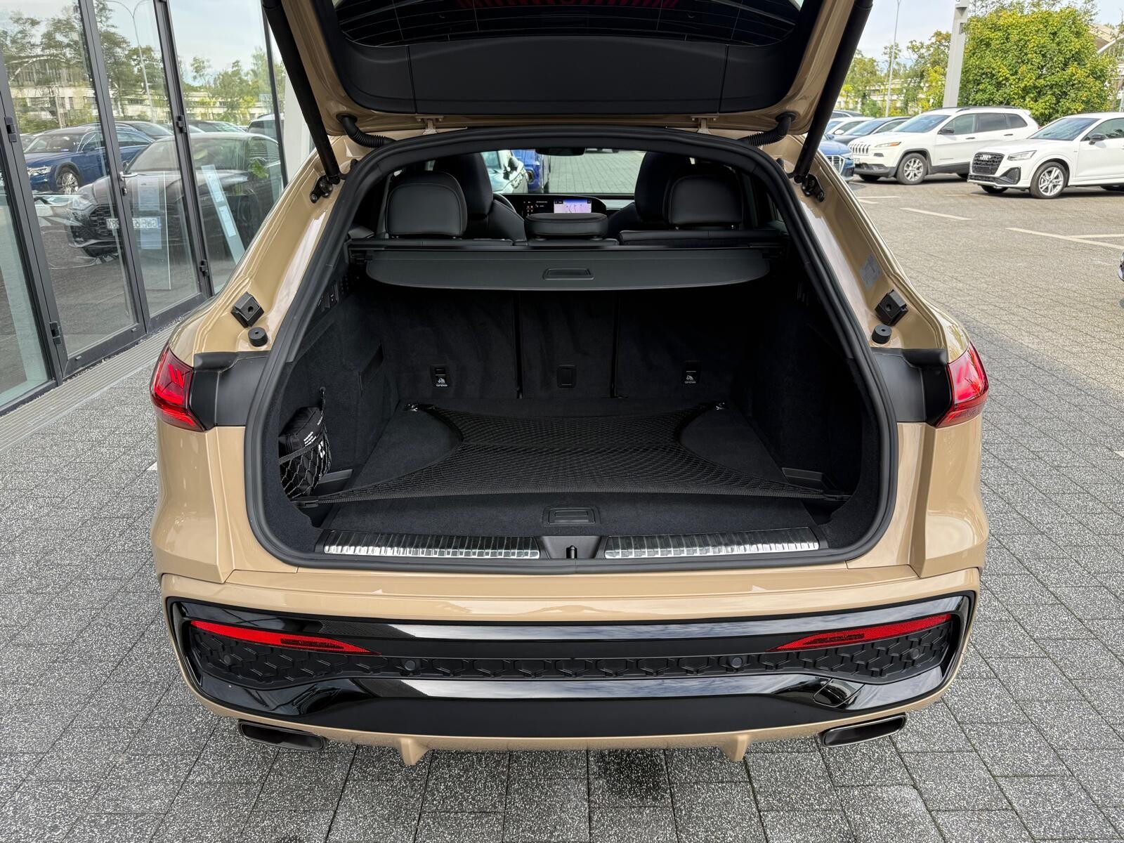 Audi Q5 Sportback - zdjęcie 13