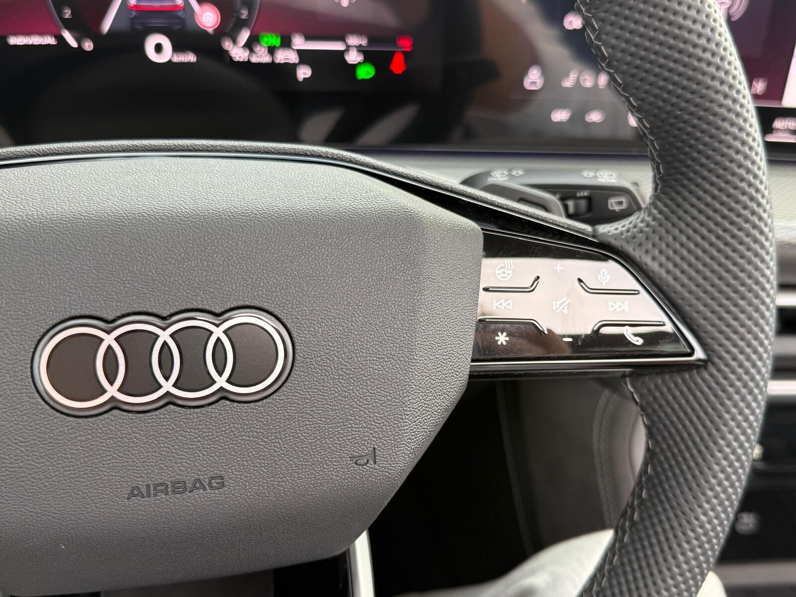 Audi Q5 Sportback - zdjęcie 31