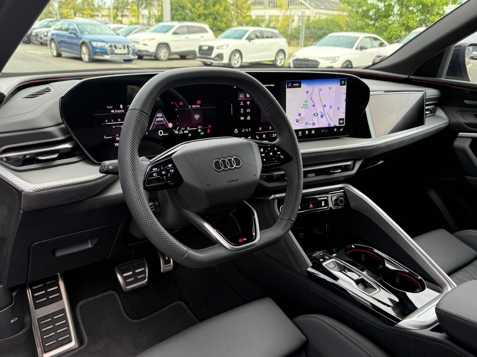 Audi Q5 Sportback - zdjęcie 16